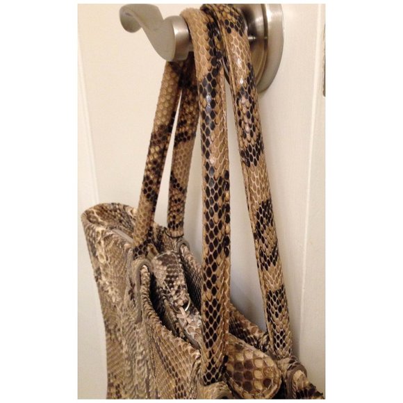 Authentic New Unused GENUINE natural beige brown PYTHON Carlos Falchi tote bag - Picture 4 of 11